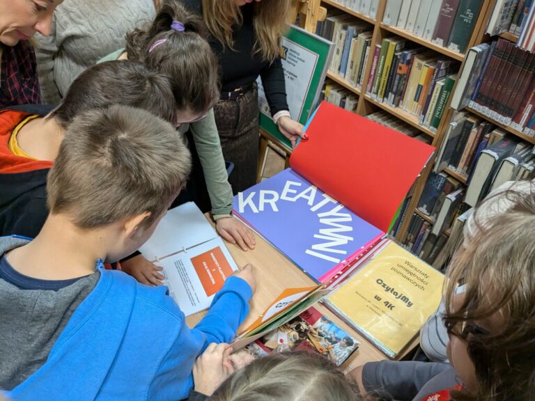 wystawa prac stworzonych przez uczestników projektu Czytajmy w 4k