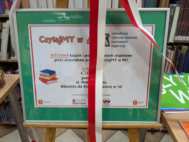 wystawa prac stworzonych przez uczestników projektu Czytajmy w 4k