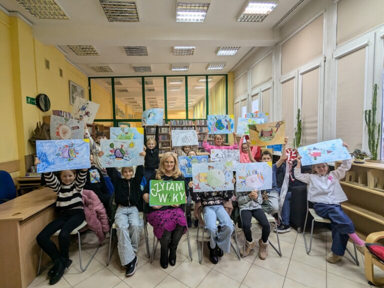 wystawa prac stworzonych przez uczestników projektu Czytajmy w 4k