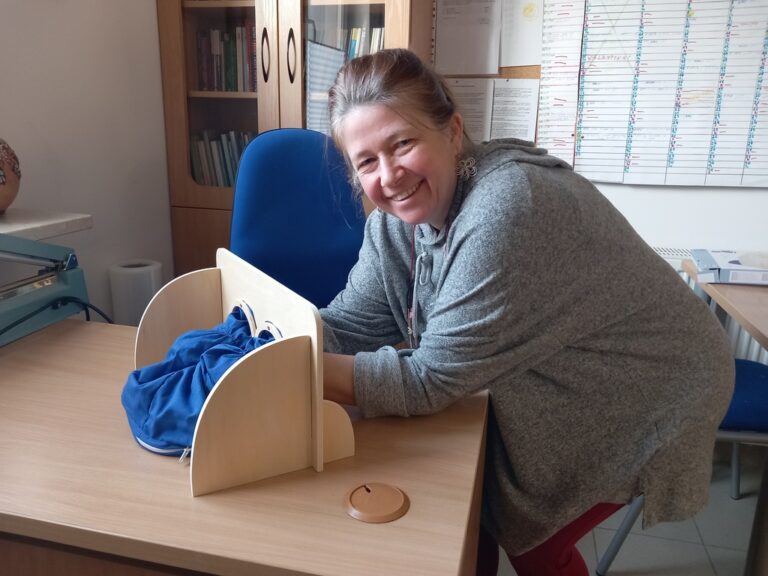 bibliotekarki przygotowują atrakcje na zimę w mieście