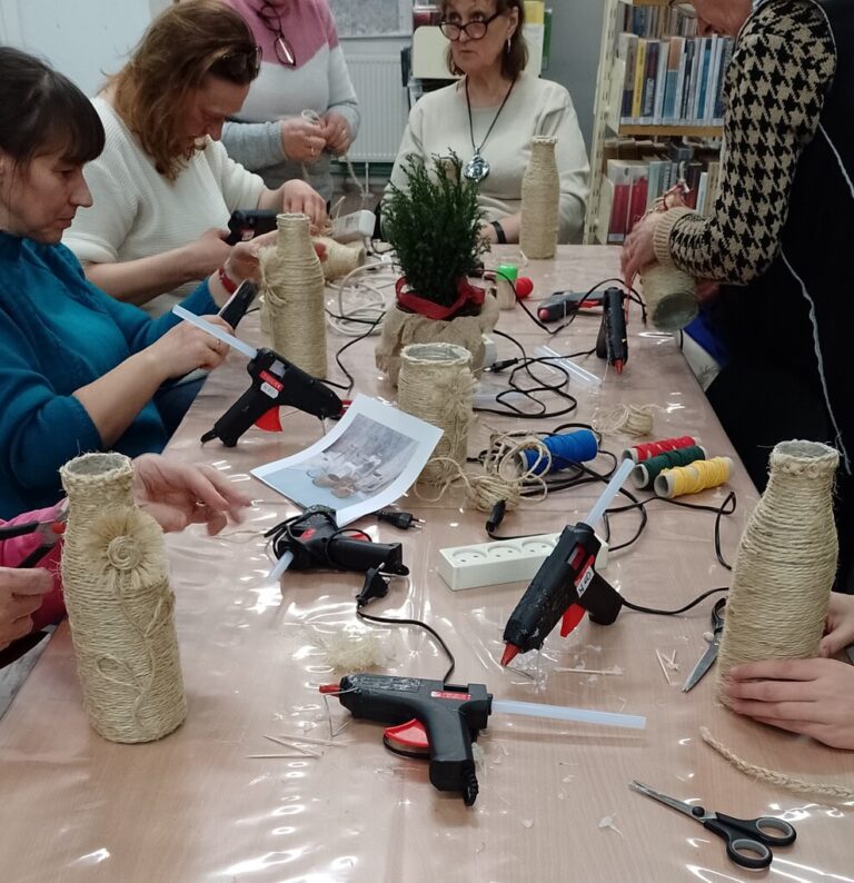 warsztaty tworzenia ozdobnych wazonów