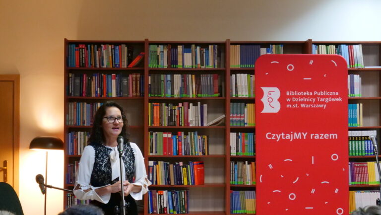 wieczór z muzyką i poezją w bibliotece