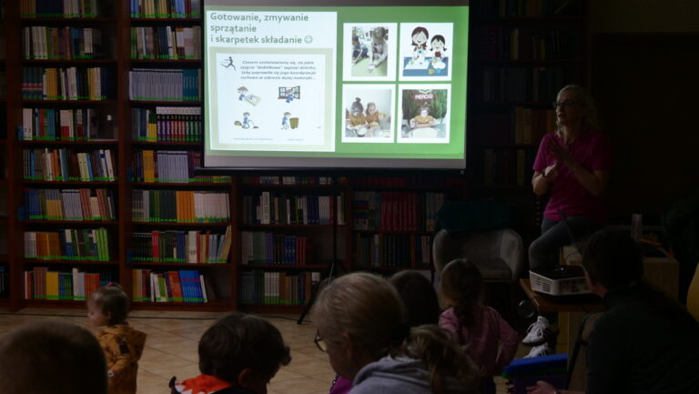 niepoważne zabawy z dziećmi - rodzinne warsztaty sensoryczne