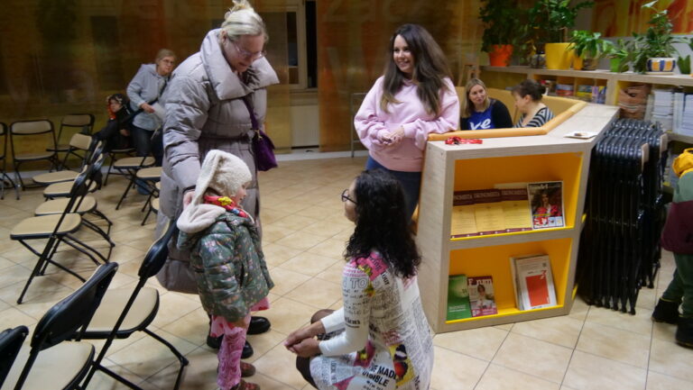 niepoważne zabawy z dziećmi - rodzinne warsztaty sensoryczne