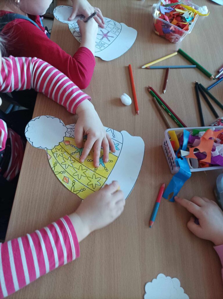 prace plastyczne stworzone przez dzieci