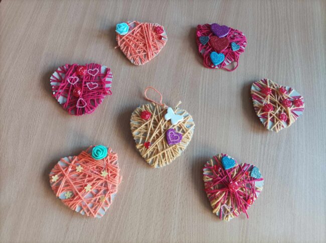 serca - prace plastyczne stworzone przez dzieci