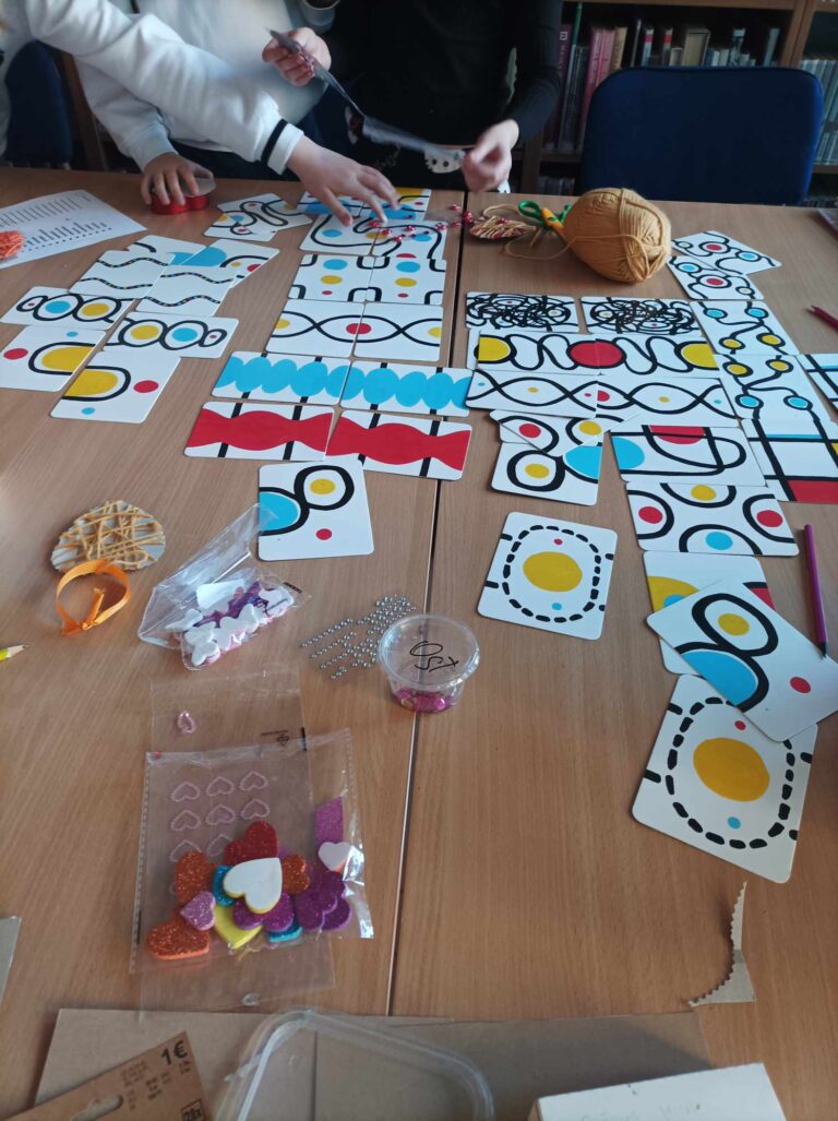 prace plastyczne stworzone przez dzieci