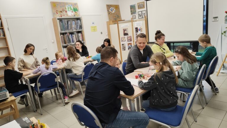 warsztaty artystyczne - malowanie obrazów inspirowanych twórczością Olgi Boznańskiej