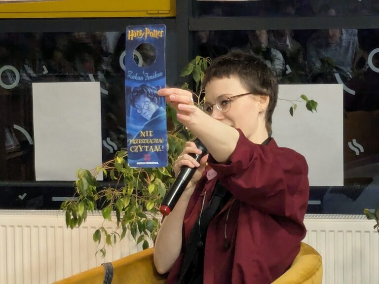 spotkanie autorskie z Adrianną Szymańską-Zacheją