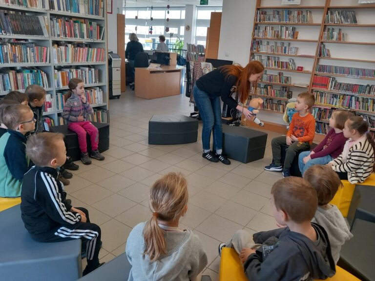 zajęcia biblioteczne dla dzieci
