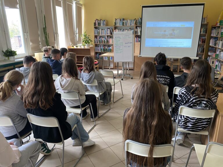zajęcia biblioteczne dla młodzieży