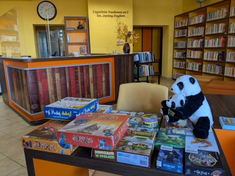 gry planszowe i maskotki pand