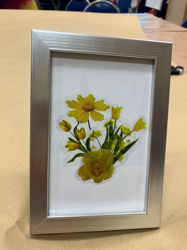 obraz - efekt pracy plastycznej w bibliotece podczas warsztatów