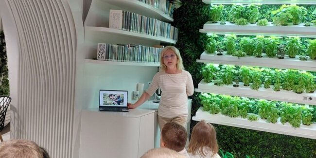 warsztaty hydroponiczne w bibliotece w metrze