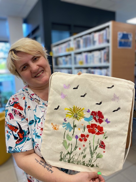 warsztaty ozdabiania bawełnianych toreb