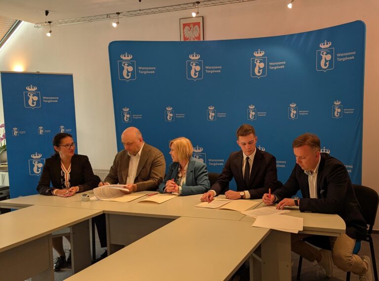 podpisanie umowy - powstanie WIlnoteka