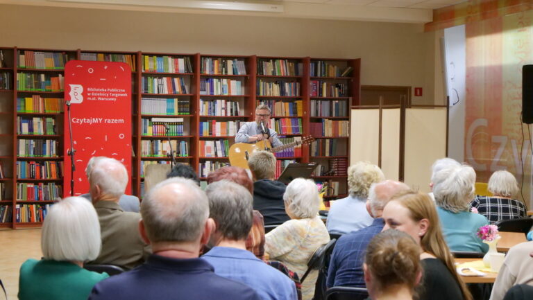 spotkanie poetycko-muzyczne w Czytelni