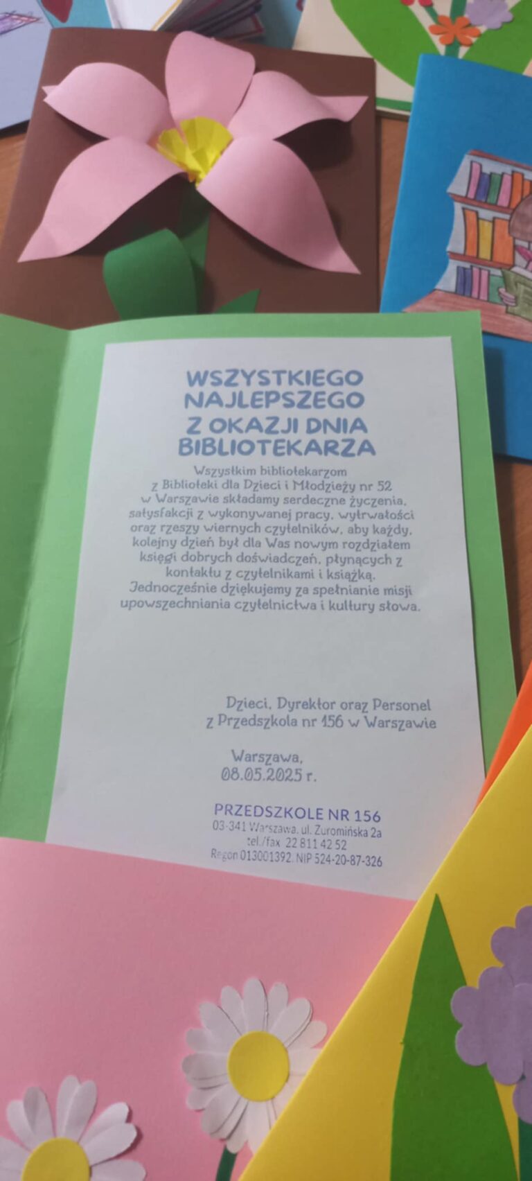życzenia od przedszkola 156 dla Biblioteki nr 52