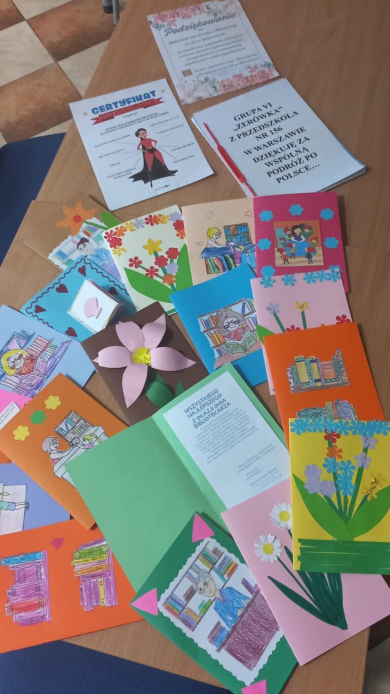 życzenia od przedszkola 156 dla Biblioteki nr 52