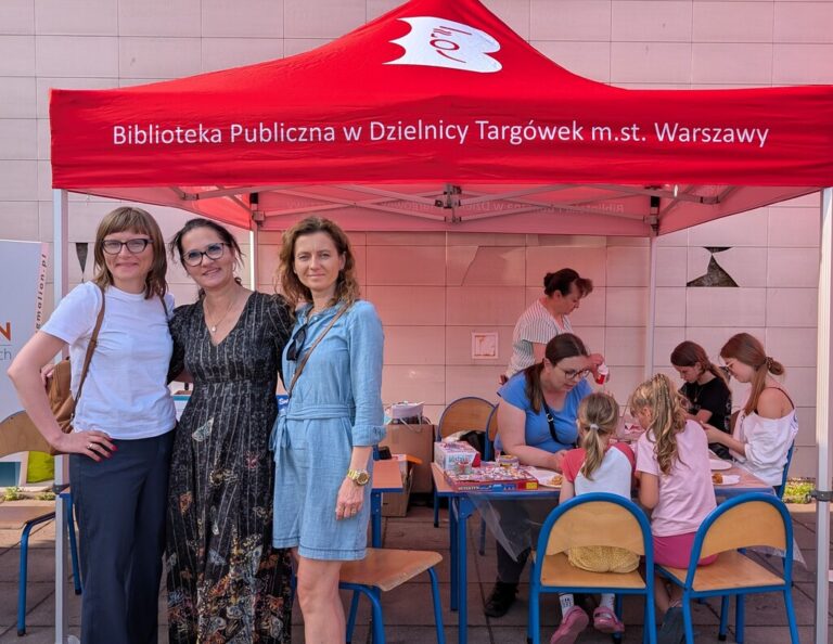 festyn plenerowy w szkole podstawowej nr 42