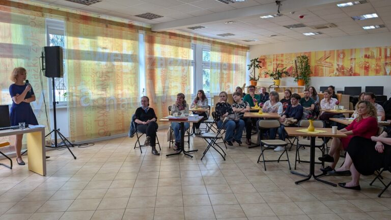 spotkanie w bibliotece