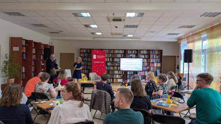 spotkanie w bibliotece