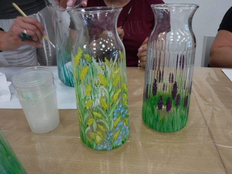 warsztaty ozdabiania karafki na wodę
