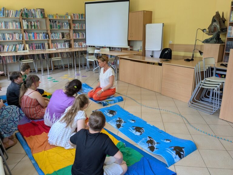 warsztaty sensoryczne w bibliotece