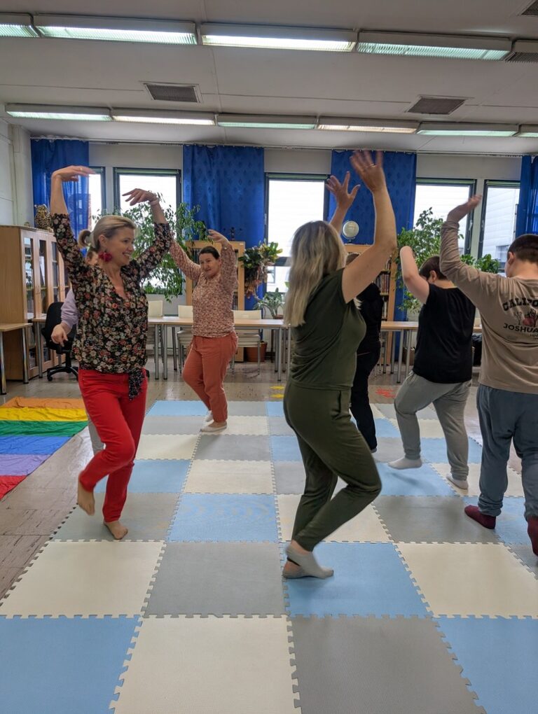 warsztaty sensoryczne w bibliotece