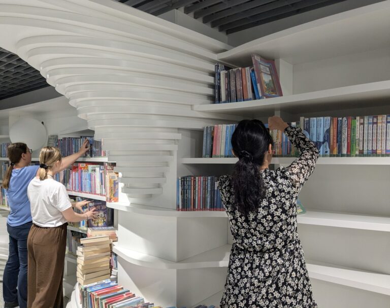 Metroteka - przygotowania do otwarcia biblioteki