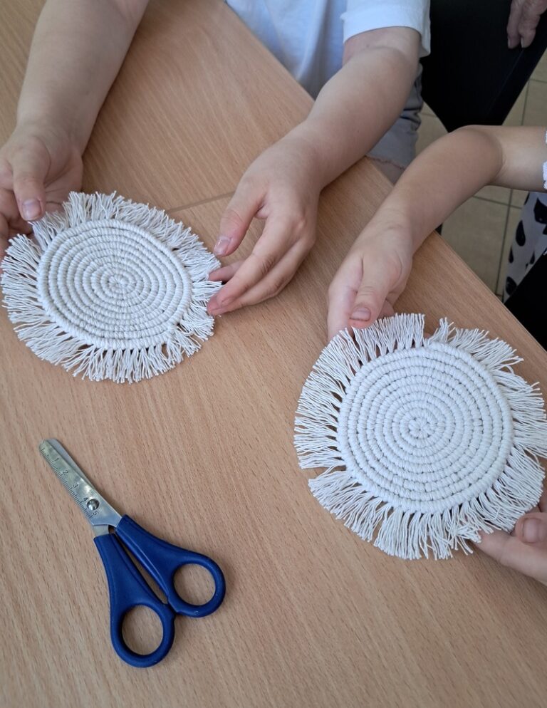 warsztaty makramy w bibliotece