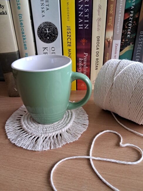 warsztaty makramy w bibliotece