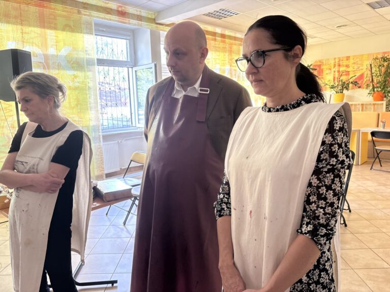 warsztaty czerpania papieru