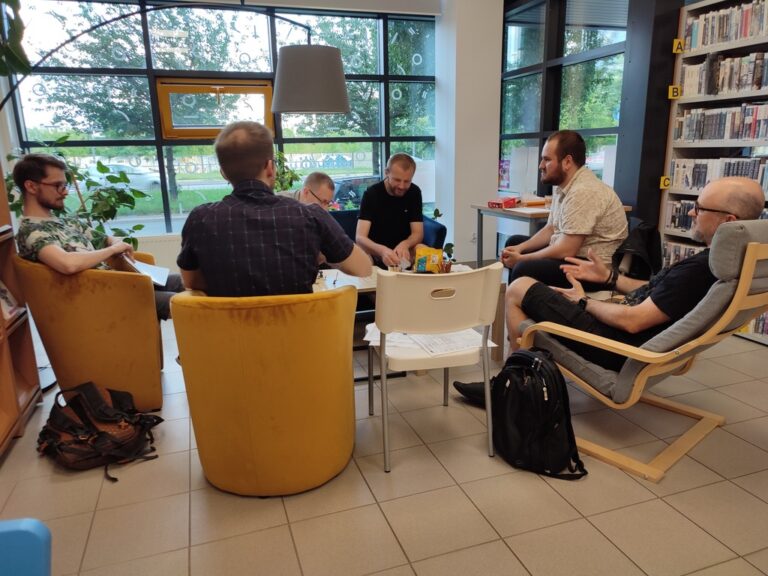 sesja RPG w bibliotece w ramach cyklu spotkań Zagrajmy wyobraźnią