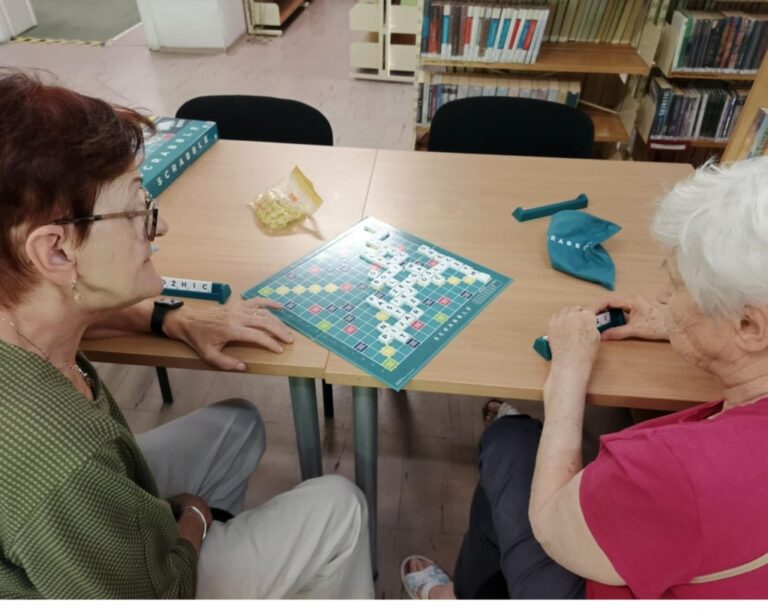 granie w planszówki