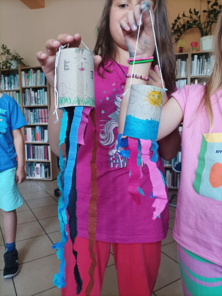 zajęcia dla dzieci w ramach akcji lato w mieście