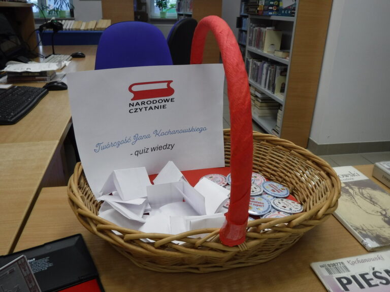 Narodowe Czytanie poezji Jana Kochanowskiego w Wypożyczalni nr 64