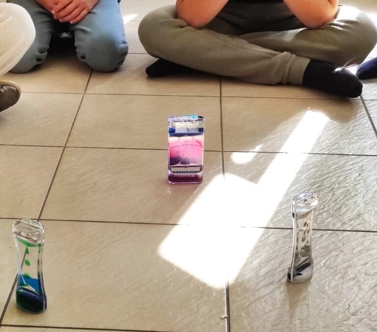 warsztaty sensoryczne dla dzieci w bibliotece