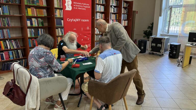 turniej brydżowy w bibliotece