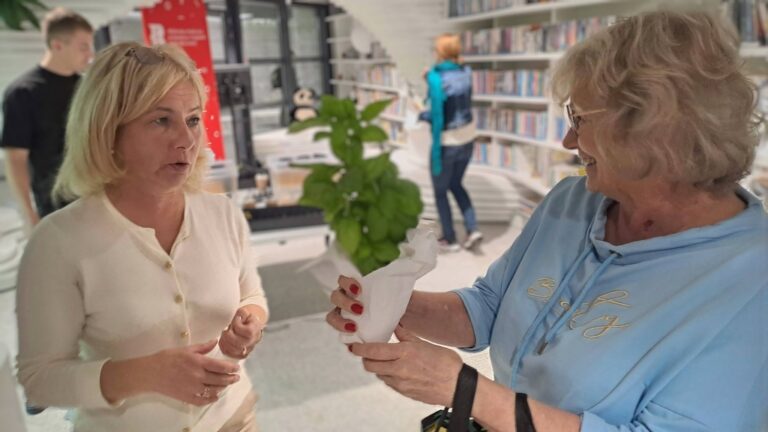 warsztaty dotyczące hydroponiki