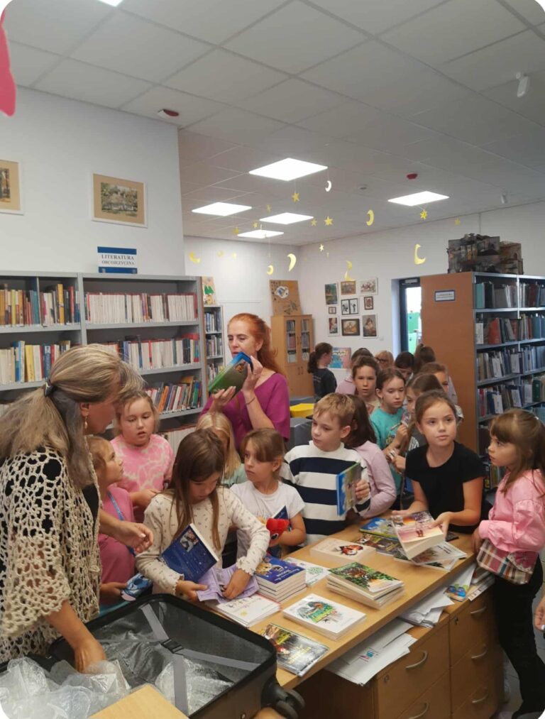spotkanie autorskie dla dzieci z Małgorzatą Laską w bibliotece