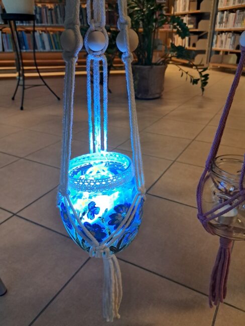 warsztaty tworzenia lampionów techniką makramy