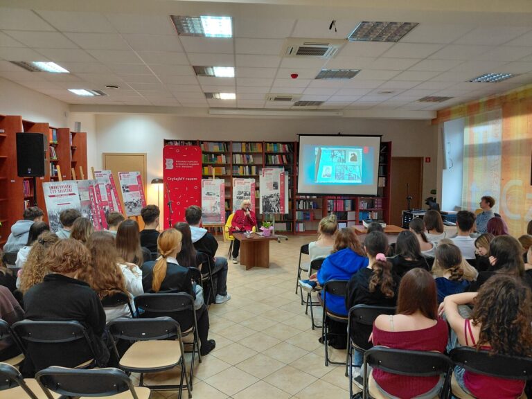 spotkanie młodzieży licealnej z Hanną Budzisz