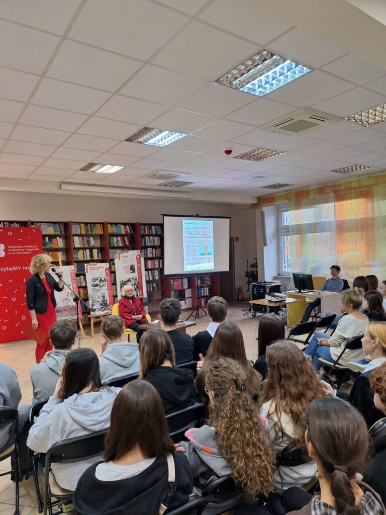 spotkanie młodzieży licealnej z Hanną Budzisz