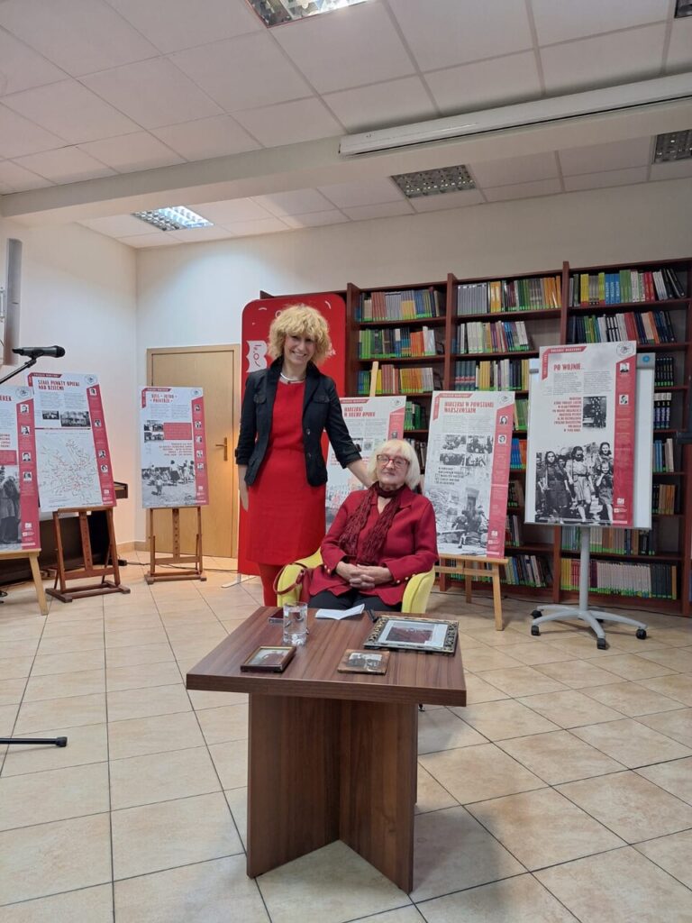 spotkanie młodzieży licealnej z Hanną Budzisz