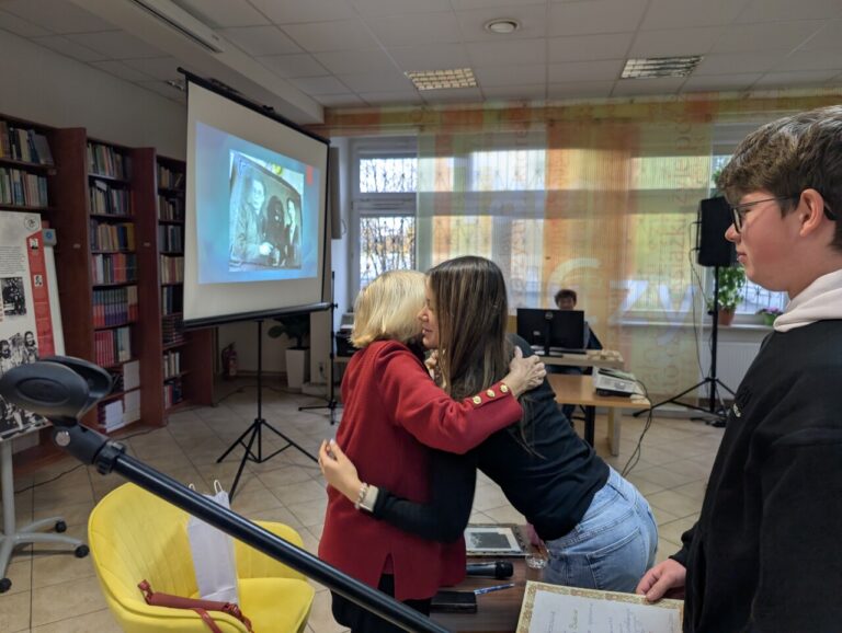 spotkanie młodzieży licealnej z Hanną Budzisz