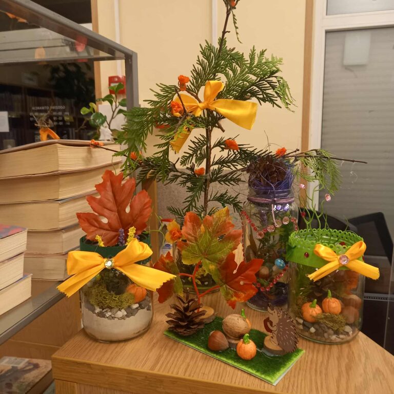 jesień w słoiku - prace wykonane przez uczestników warsztatów