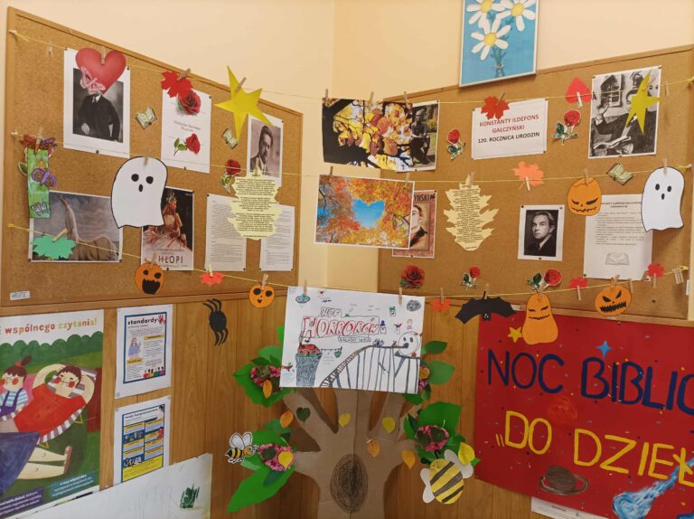 prace plastyczne powstałe podczas zajęć w bibliotece