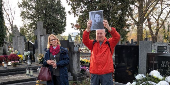 spacer po cmentarzu bródnowskim z varsavianistą Krzysztofem Gajdą