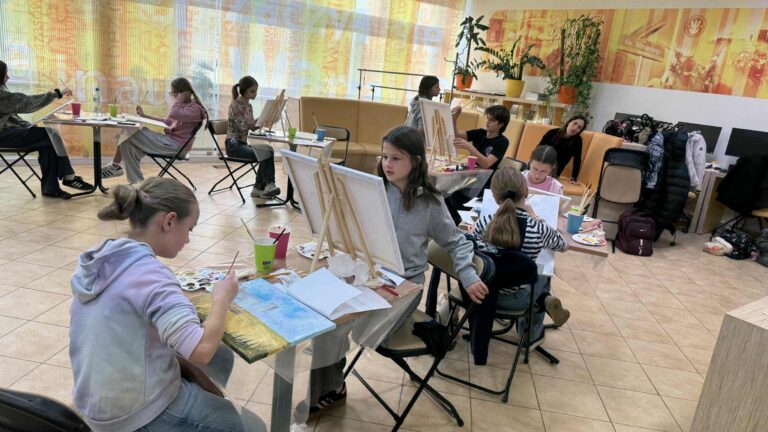 warsztaty malarskie dla młodzieży